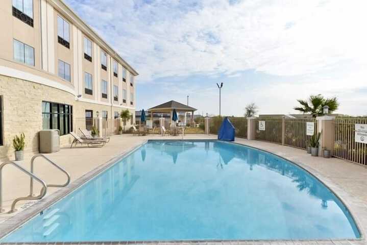 Hotel 7 of 97
