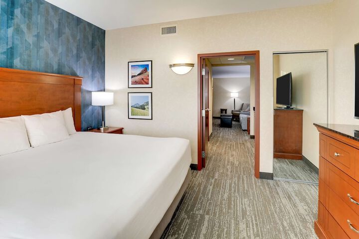 Room 18 of 72