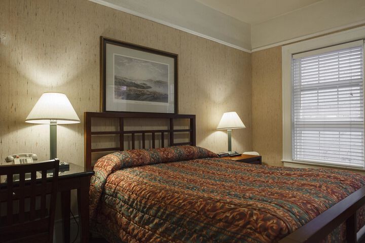 Room 31 of 41