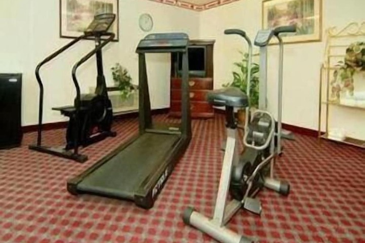 Baymont by Wyndham Fayetteville