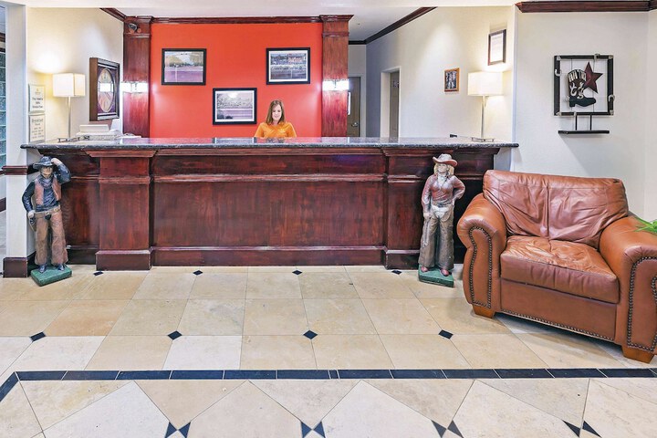 Hotel Interior 16 of 70