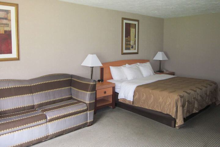 Room 25 of 88