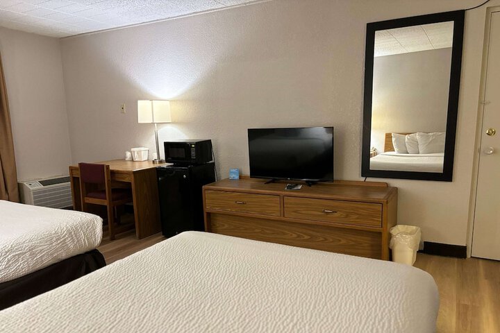 Days Inn by Wyndham Williamsport