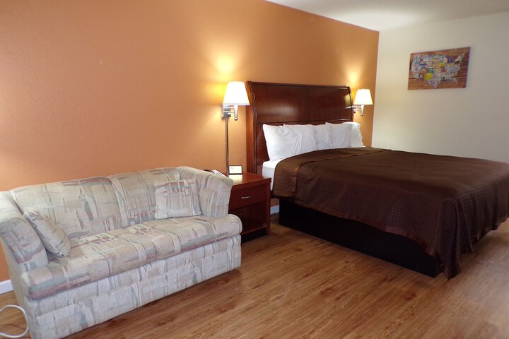 Room 20 of 29