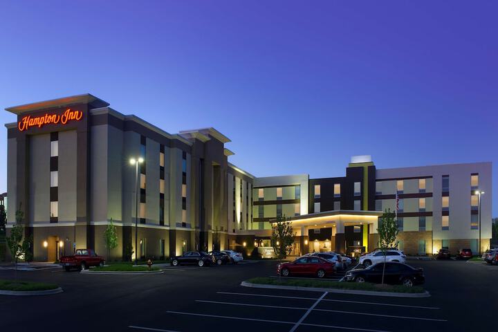 Hampton Inn Louisville East / Hurstbourne