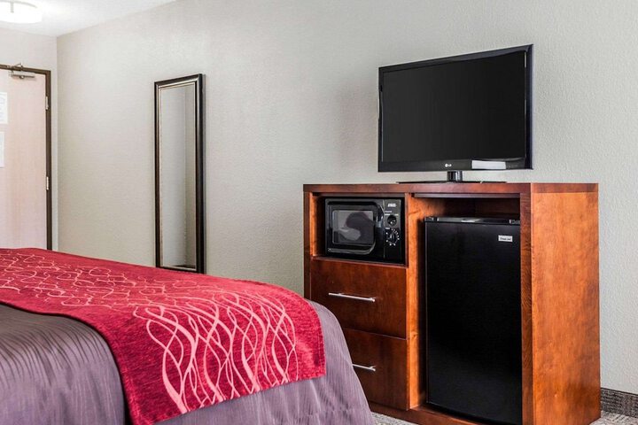Room 16 of 33