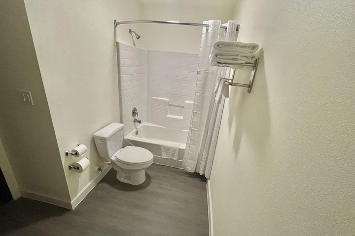 Room 7 of 30