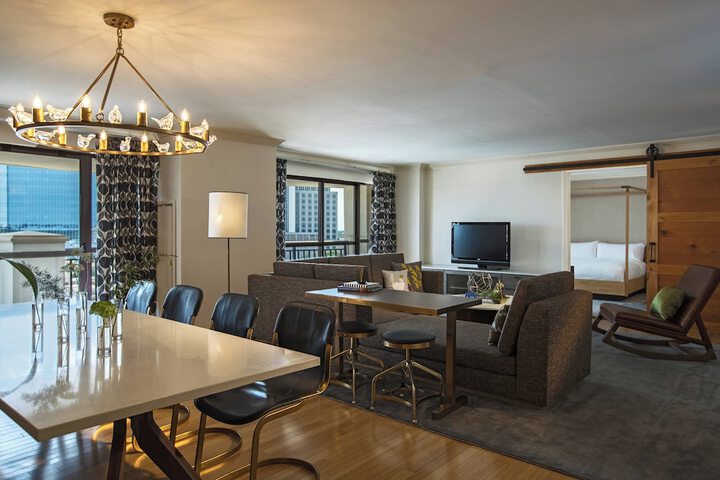 Renaissance Raleigh North Hills Hotel