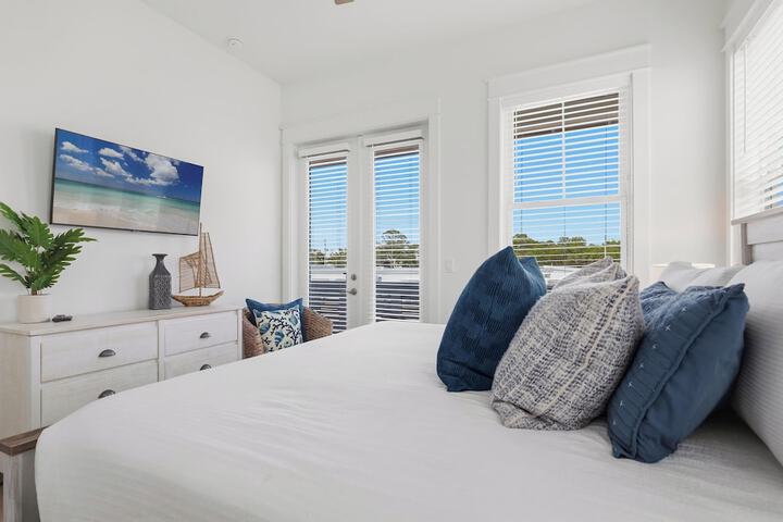 Prominence on 30A by Panhandle Getaways