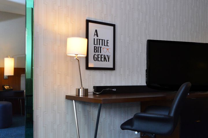Room 19 of 76