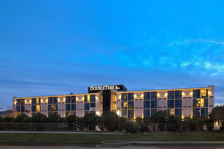 Hotel 4 of 82
