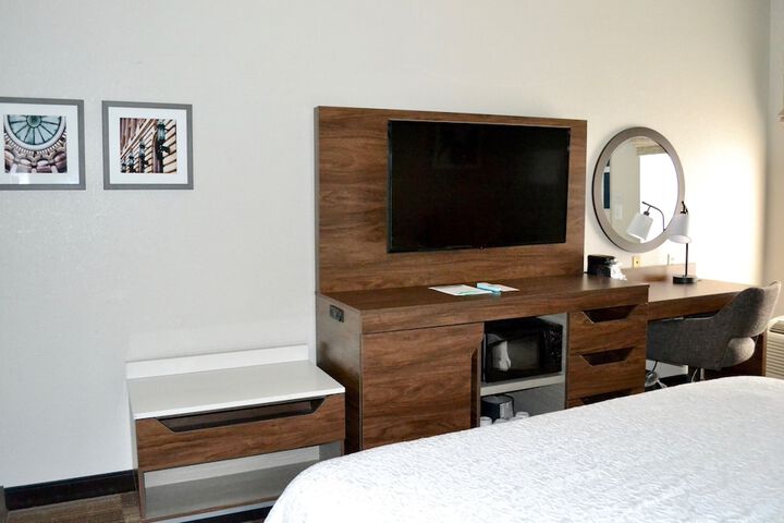 Room 21 of 54