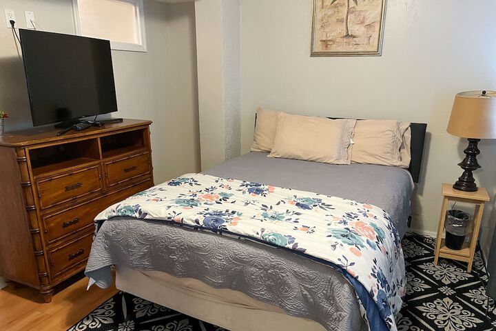 Room 27 of 75