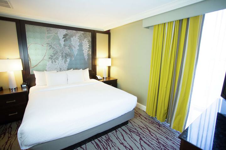 Room 14 of 56