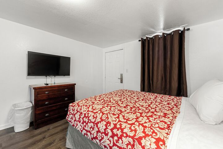 Room 38 of 70