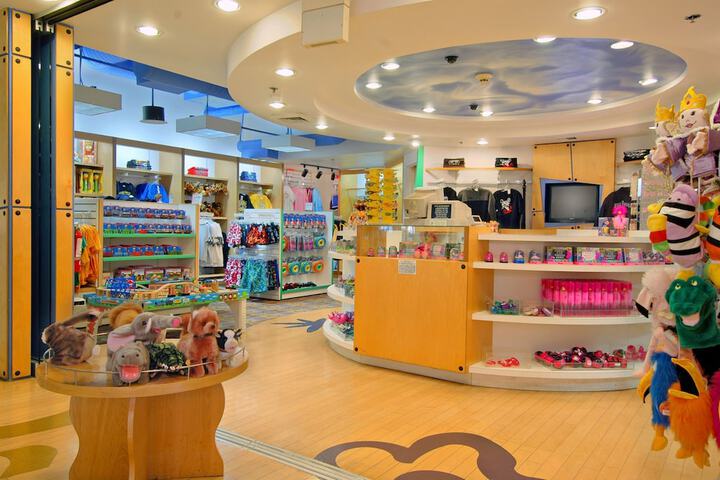 Gift Shop 114 of 122