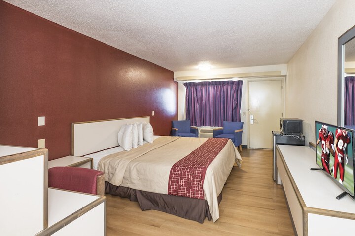 Room 16 of 22