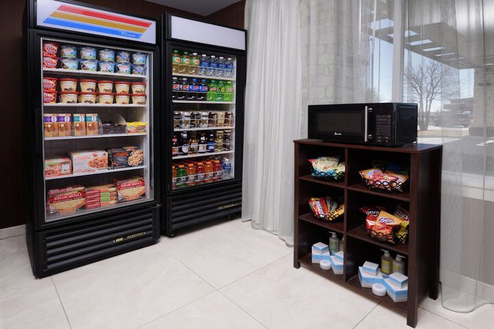 Fairfield Inn & Suites by Marriott Dallas Plano / The Colony