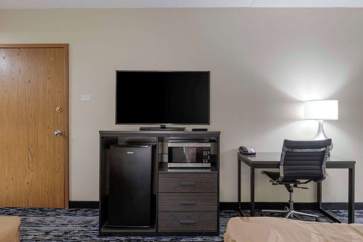 Room 21 of 24