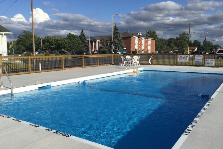 Pool 3 of 24