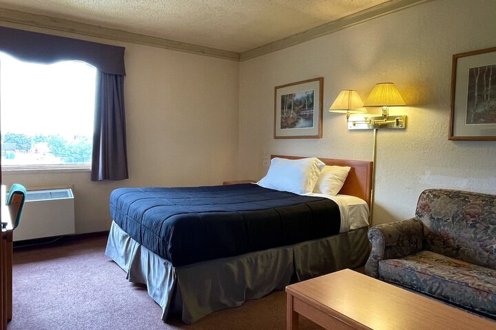 Room 42 of 71