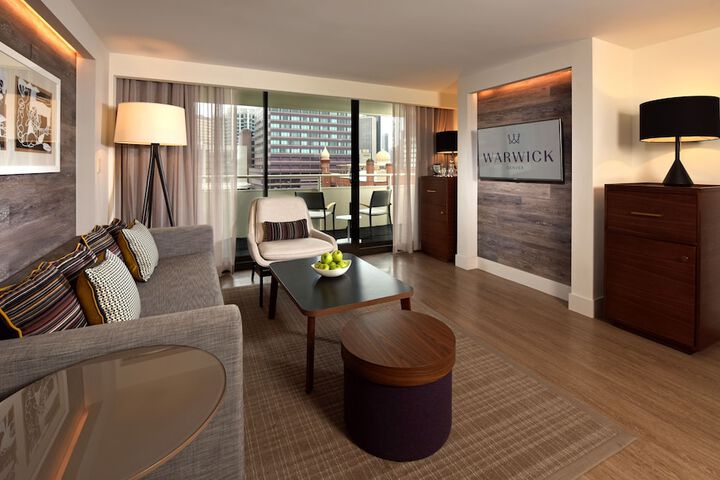 Room 14 of 43