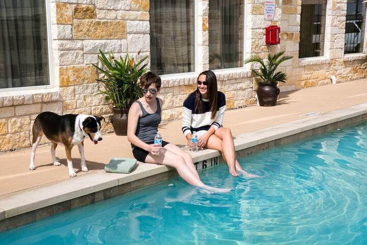 Pool 5 of 74