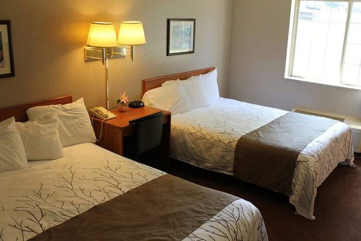 Room 9 of 17