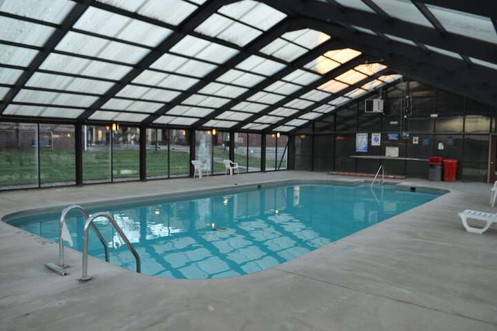 Pool 13 of 41