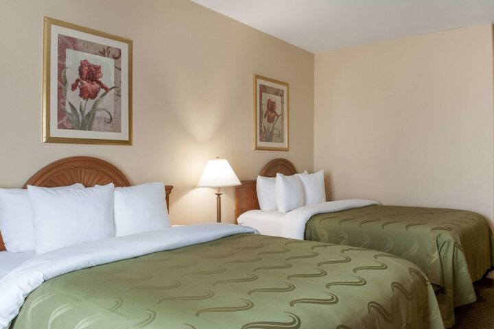 Room 18 of 40