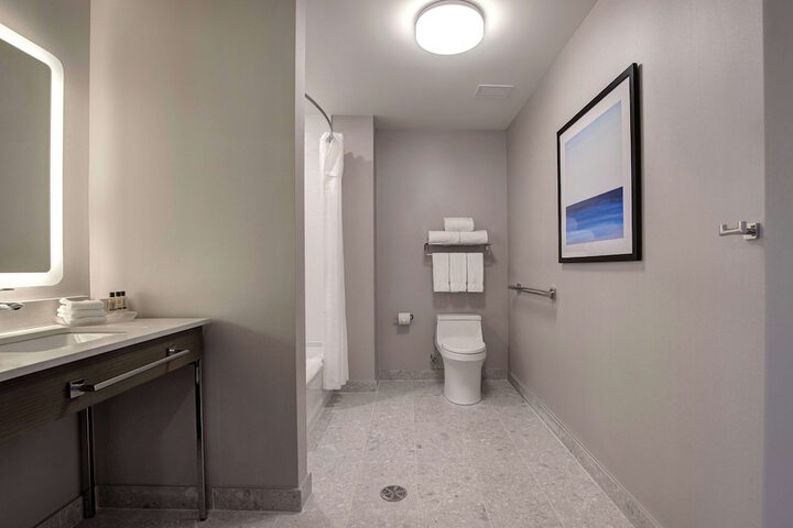 Room 30 of 67