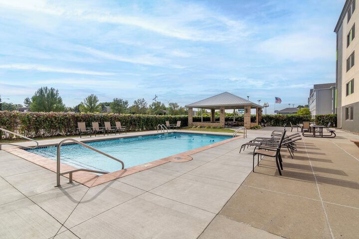 Pool 2 of 47