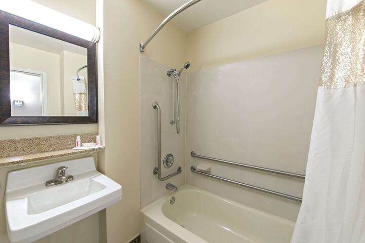 Room 20 of 41