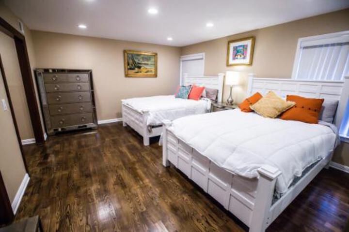Apple Villa DB