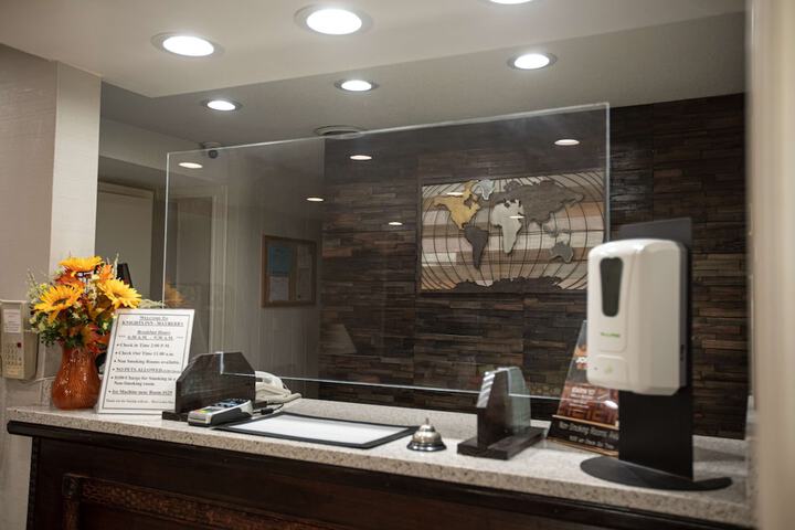 Hotel Interior 9 of 27