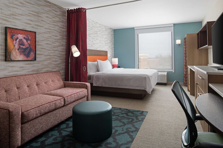 Room 16 of 37