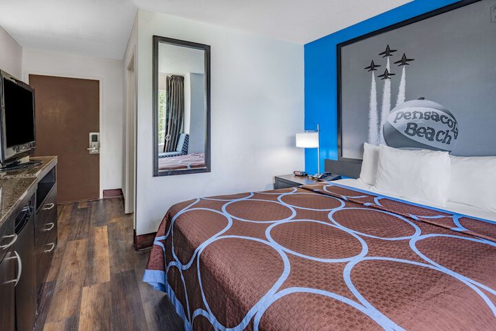 Room 21 of 30