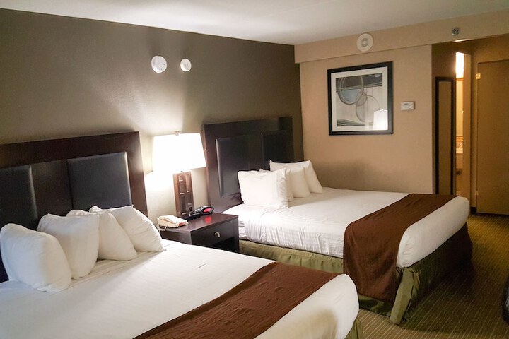 Room 15 of 41