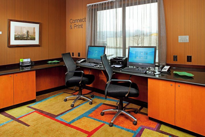 Business Center 13 of 13