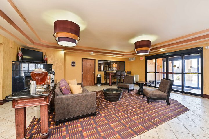 Hotel Interior 5 of 18