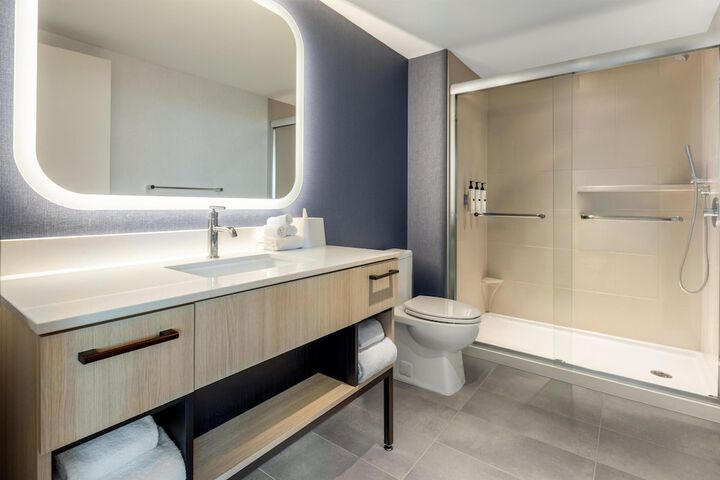 Homewood Suites by Hilton Surrey
