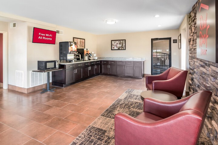 Red Roof Inn Dandridge