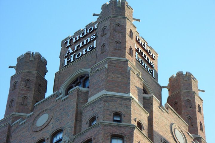 The Tudor Arms Hotel Cleveland - a DoubleTree by Hilton