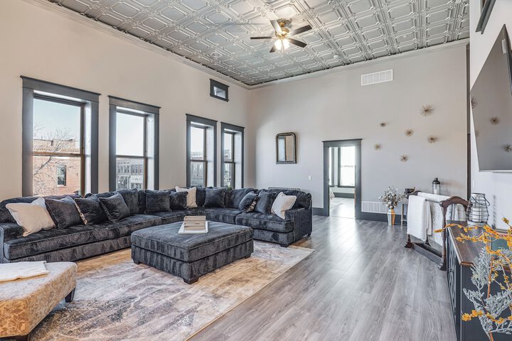 Florence Vacation Rental w / Rooftop Deck!