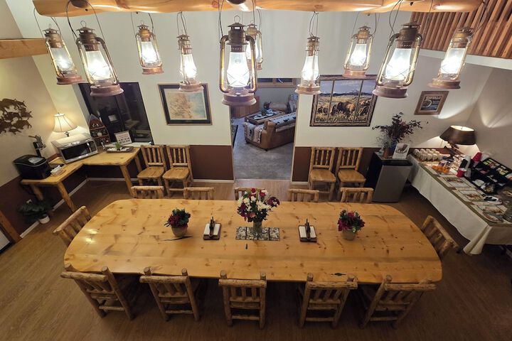 Buffalo Peaks B & B