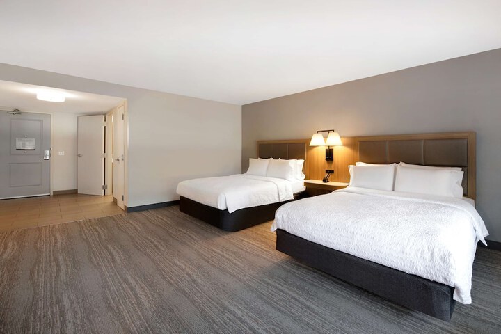 Hampton Inn Anderson / Alliance Business Park