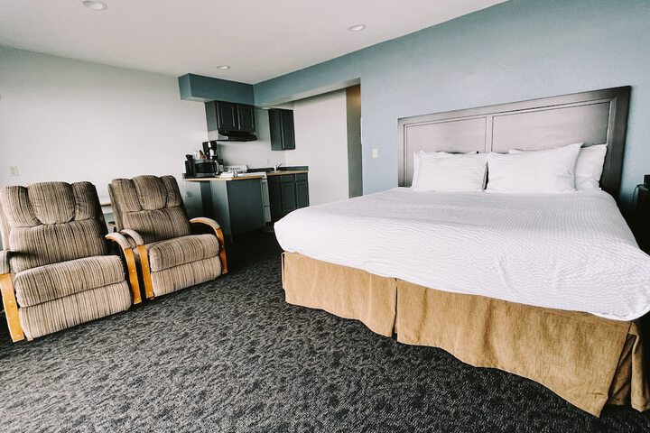 Room 32 of 127