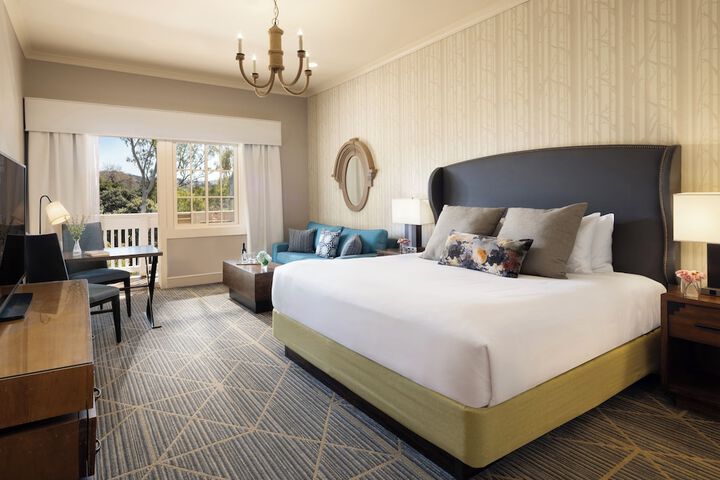 River Terrace Inn