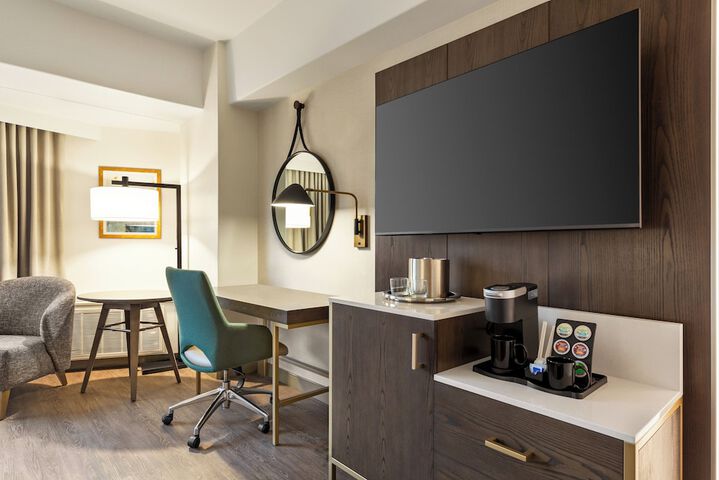 Crowne Plaza Seattle - Downtown by IHG
