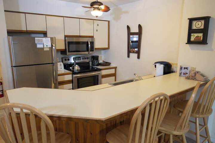 Mountain Lodge at Okemo a Vail Resorts Property